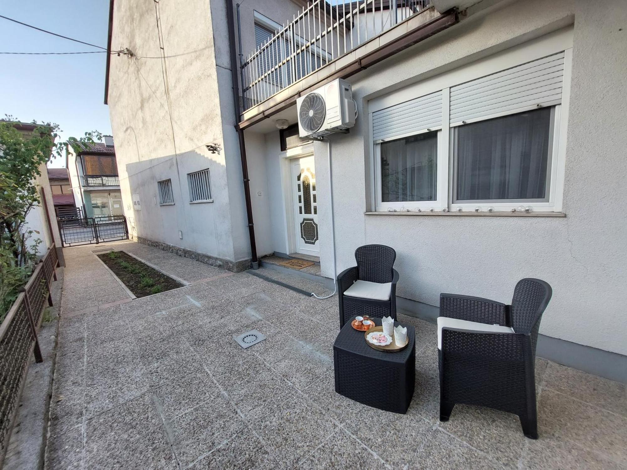 Kia Ora Bihać Exterior foto
